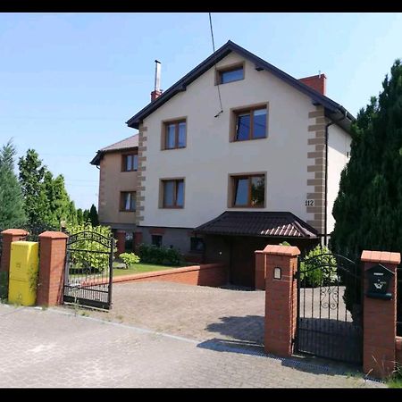 Apartament W Domu Z Kominkiem I Ogrodem Реда Экстерьер фото